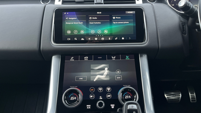 Land Rover Range Rover Sport 2.0 P400e HSE Dynamic Black 5dr Auto Estate